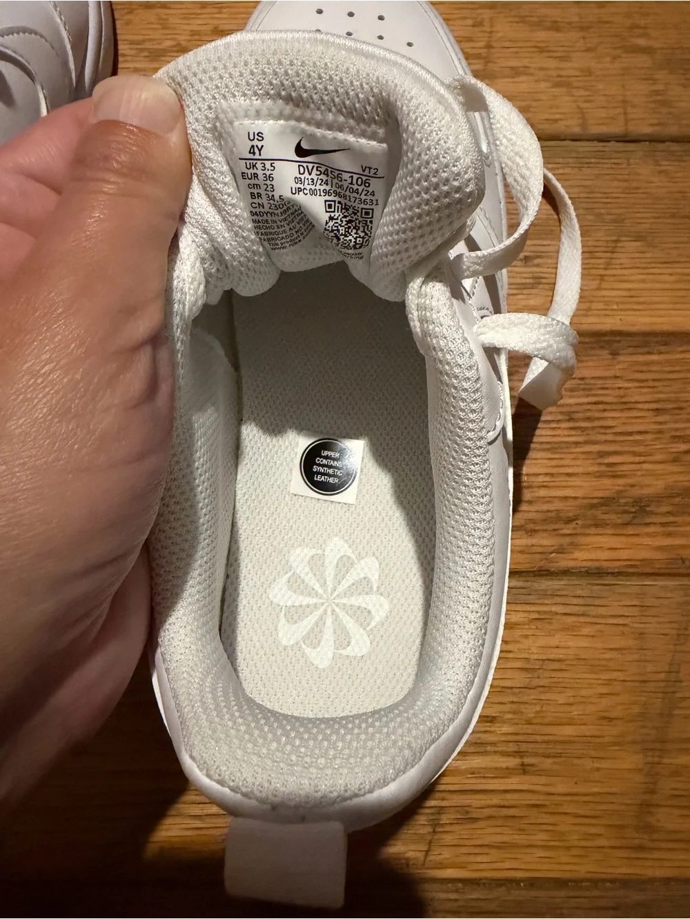Nike Kids White Low-Top Casual Sneakers